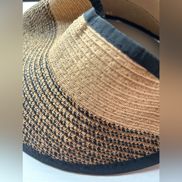 NWOT women’s black brown paper visor rollable - Picture 5 of 7